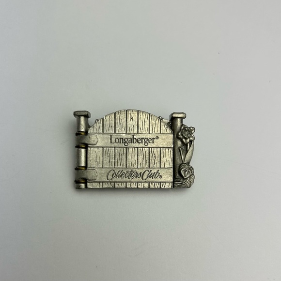 Longaberger Other - Longaberger Silver Collectors Club Flower Basket Cottage hinges lapel Fence Pin